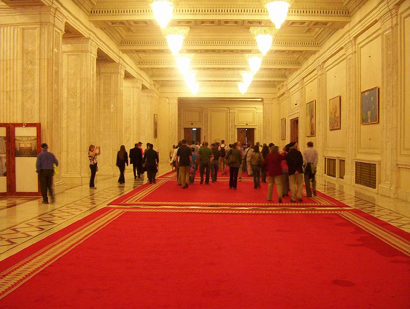 100_1784.jpg - Inside the Romanian Parliament