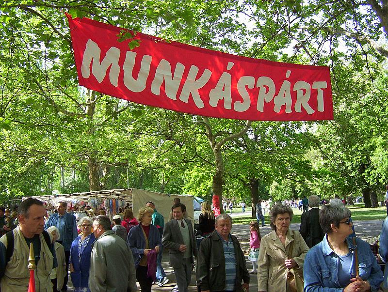 100_1711.jpg - May Day in the City Park (Városliget)