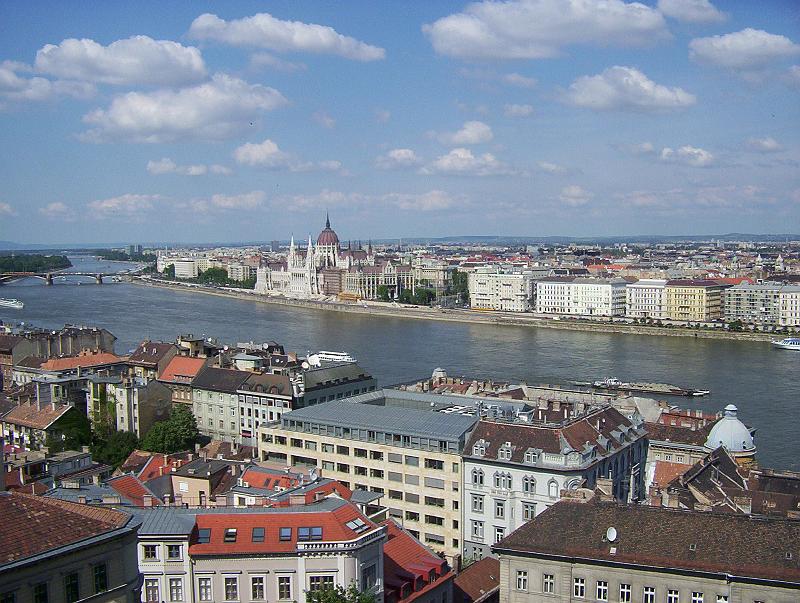 100_1836.jpg - View of Budapest from the Castle District