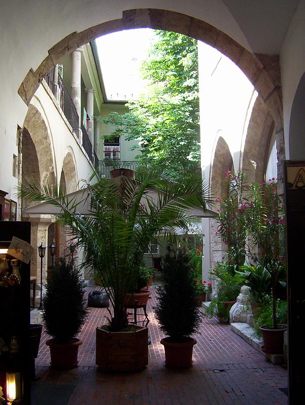 100_1901.jpg - A courtyard in the Castle District