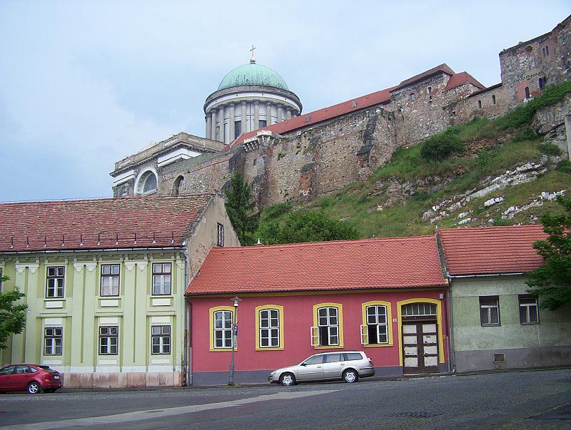 100_1969.jpg - Esztergom, with its famous basilica.