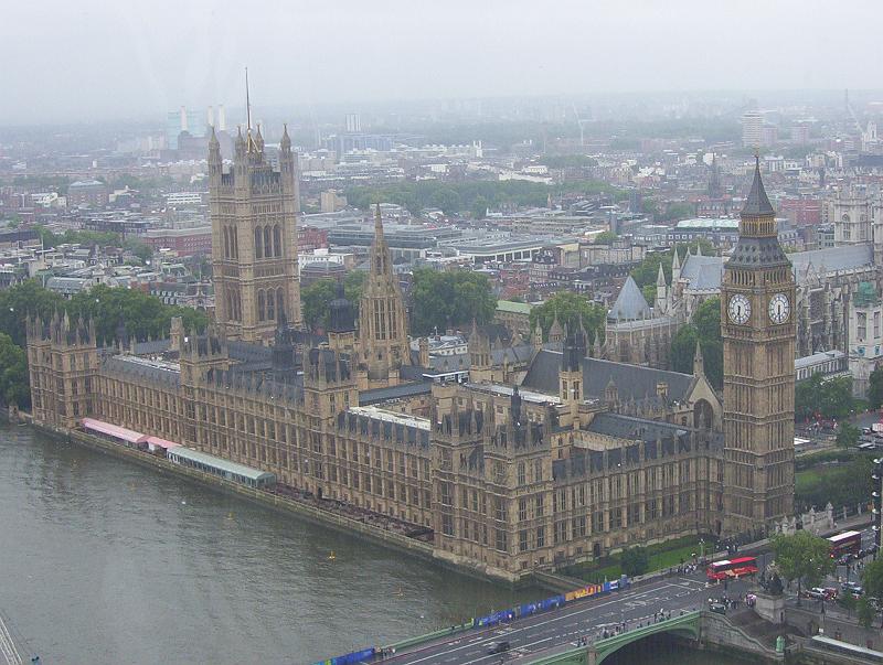 100_2275.jpg - The British Parliament, as seen from the London Eye