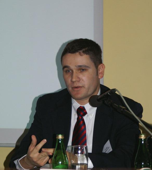 adam_lublin_08.jpg - Presenting at the Lublin Conference