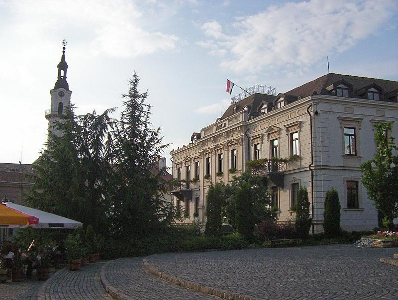 100_2023.jpg - Veszprém's City Hall and the town centre's main square.