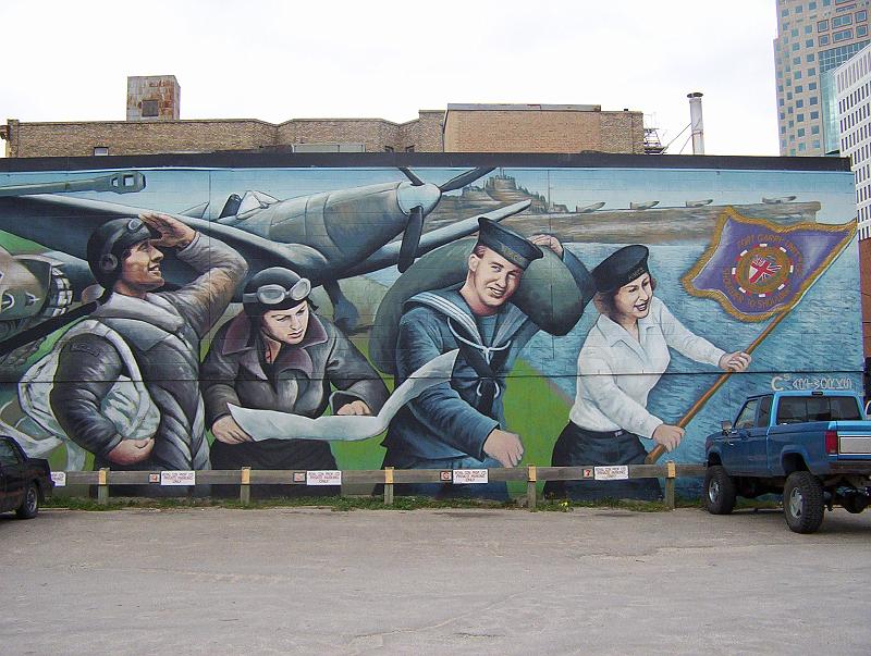 100_2636.jpg - A mural, commemorating Canada's veterans and war heroes in downtown Winnipeg.