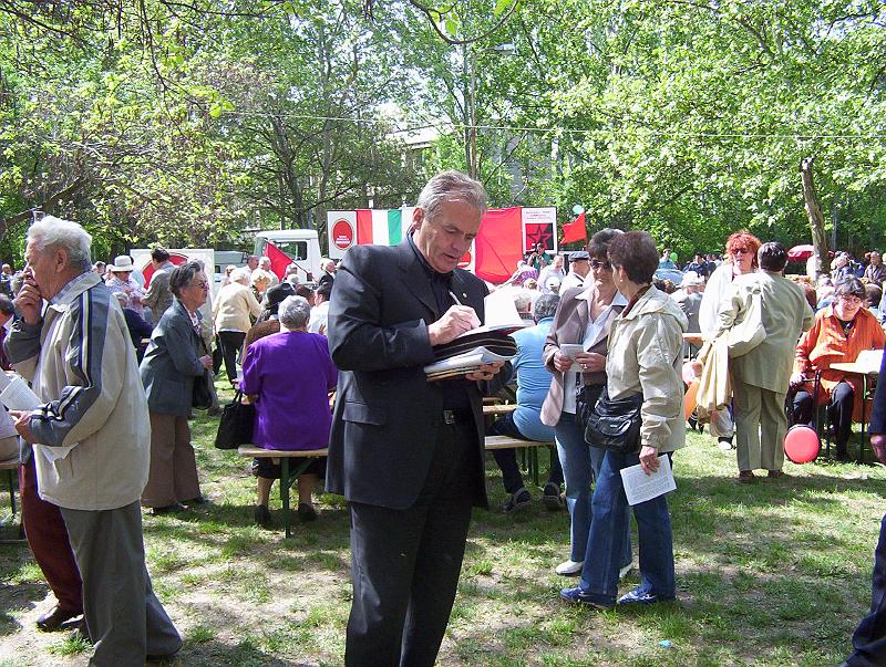 100_1712.jpg - Gyula Thürmer, leader of the Hungarian Communist Workers' Party (Munkáspárt)