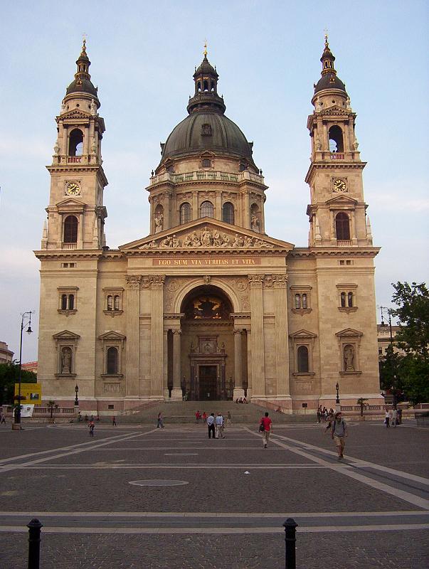 100_1921.jpg - St. Stephen's Basilica