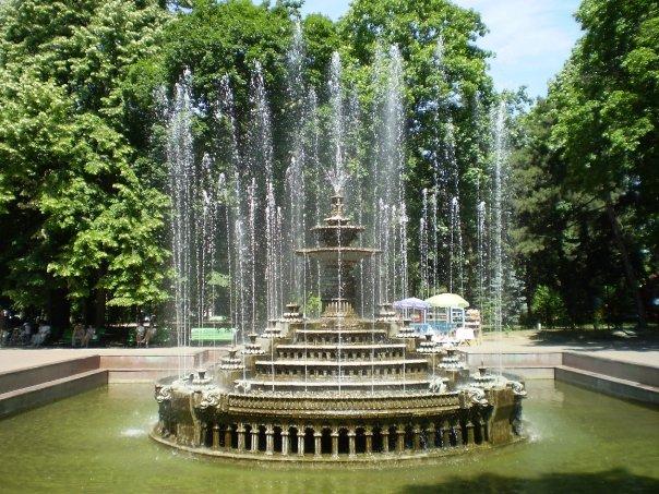 chisinau_stefan_cel_mare_park.jpg - Stefan Cel Mare Park