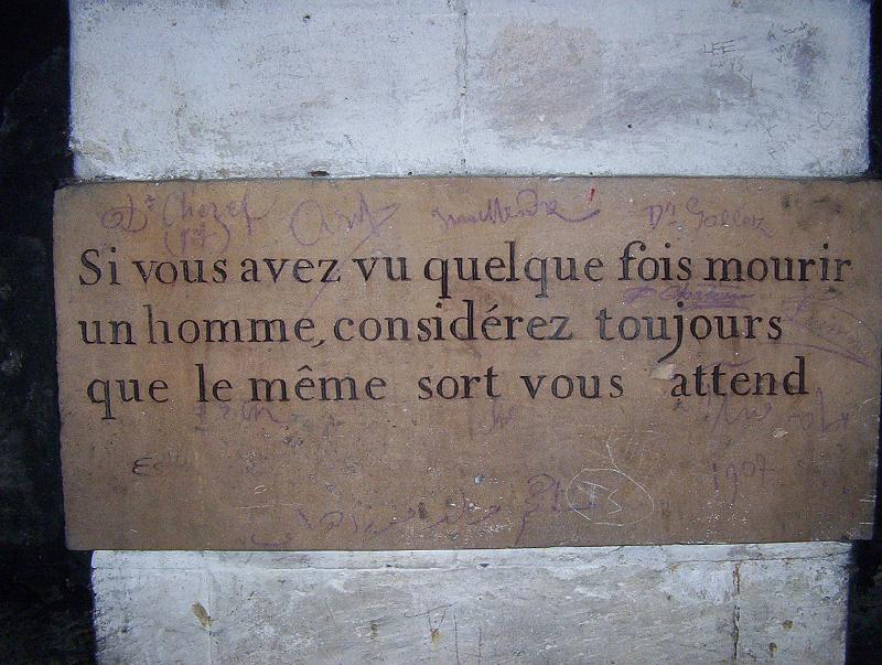 100_0500.jpg - A cryptic message in the Catacombs