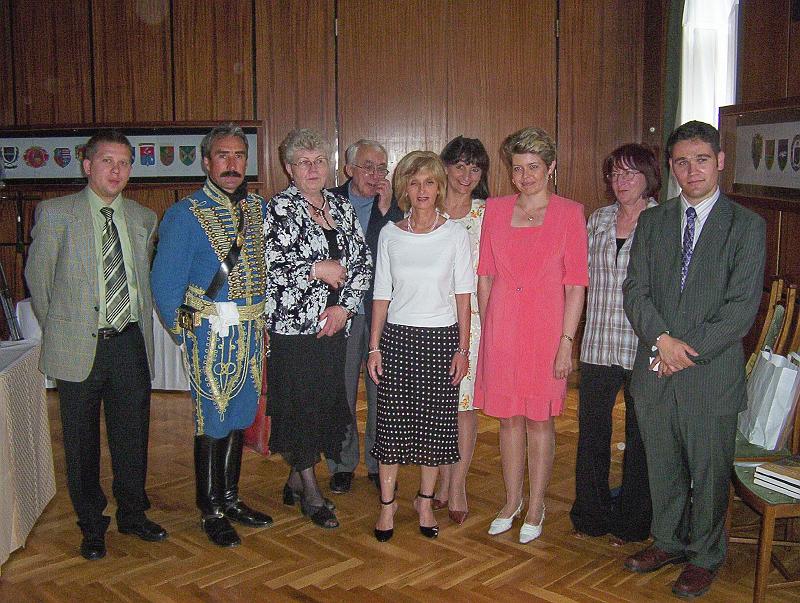 100_1996.jpg - A meeting with officials from Fejér county and the town of Székesfehérvár. The lady in the centre is the president of the county council.