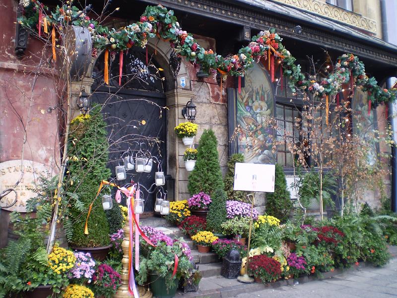198.JPG - A restaurant in Stare Miasto