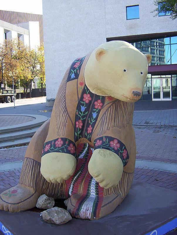 100_2577.jpg - A polar bear in front of Pantages Playhouse Theatre