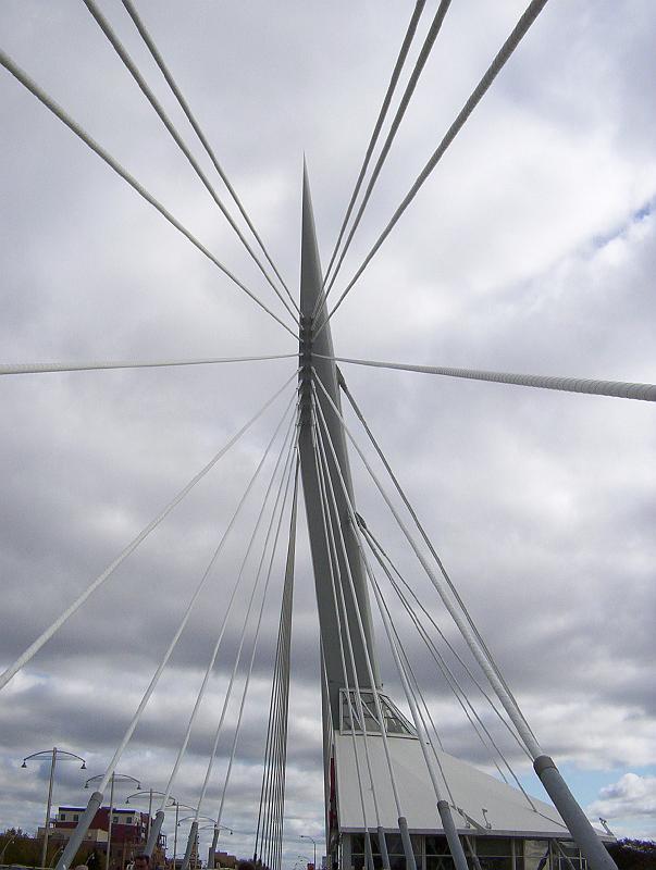100_2578.jpg - Esplanade Riel